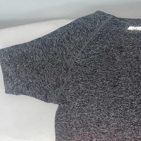 🆕Bo&Tee black marl determined seamless crop top 🖤 - Picture 6 of 7